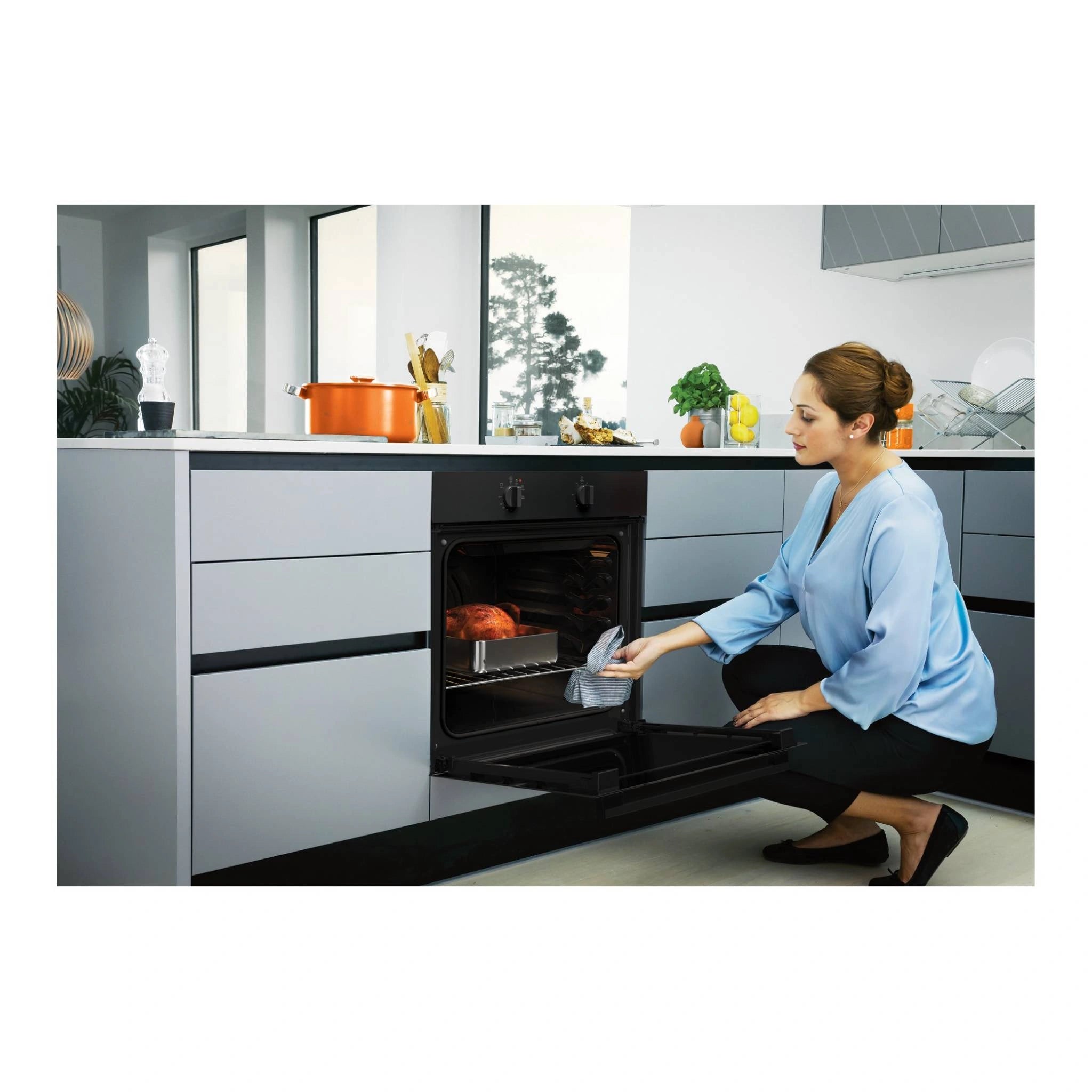 Chef CVE612DB 60cm Electric Multi Function Fan Forced Built-In Oven