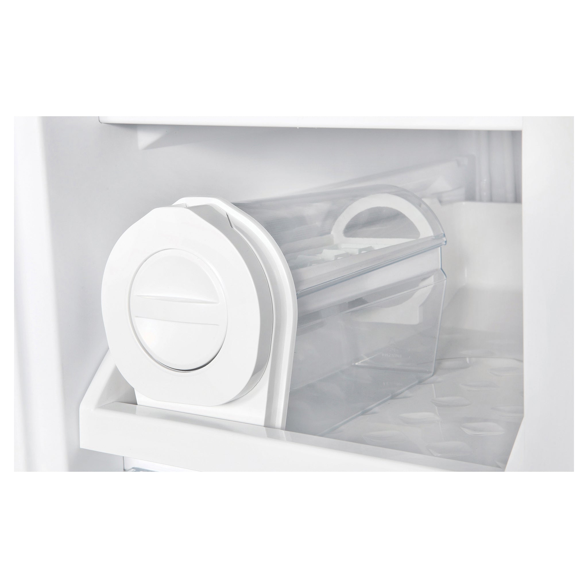 CHiQ 206L White Frost-Free Upright Freezer CSF206NW, Twist Ice Tray View