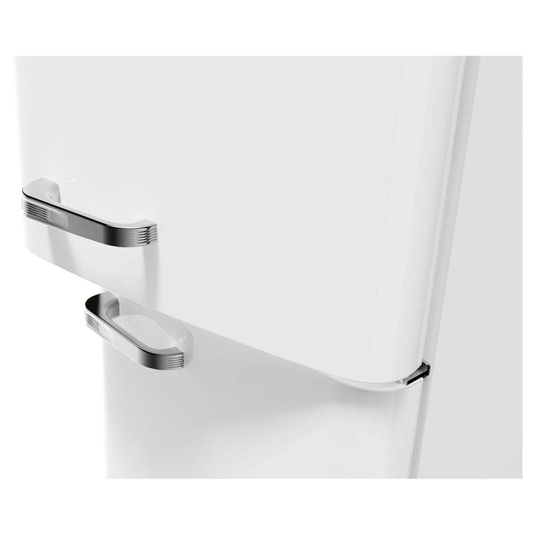 CHiQ 231L Bottom Mount Retro Fridge White CRBM227NW3, Handle View