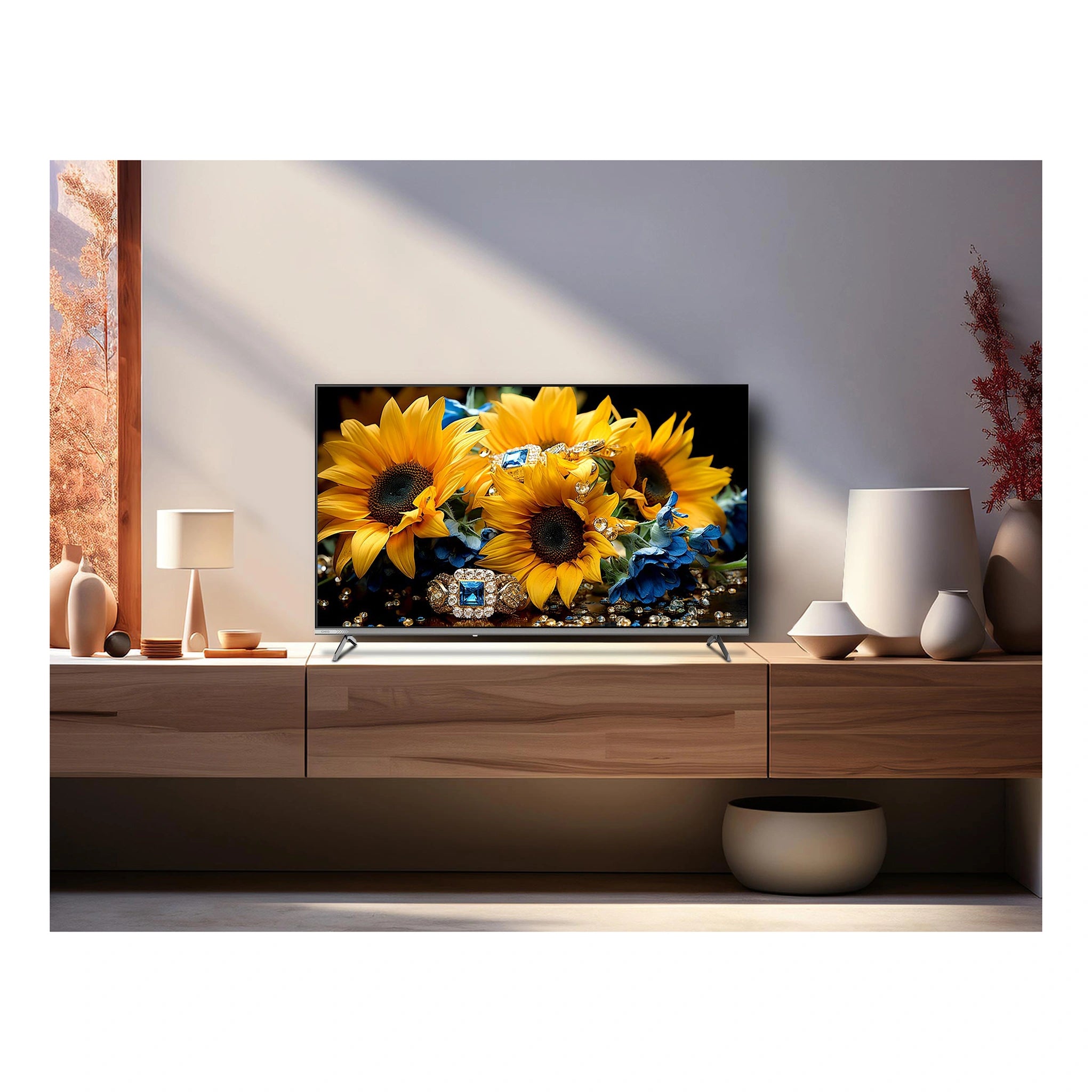 CHiQ 43 Inch 4K QLED Google TV U43QM10, Lifestyle View