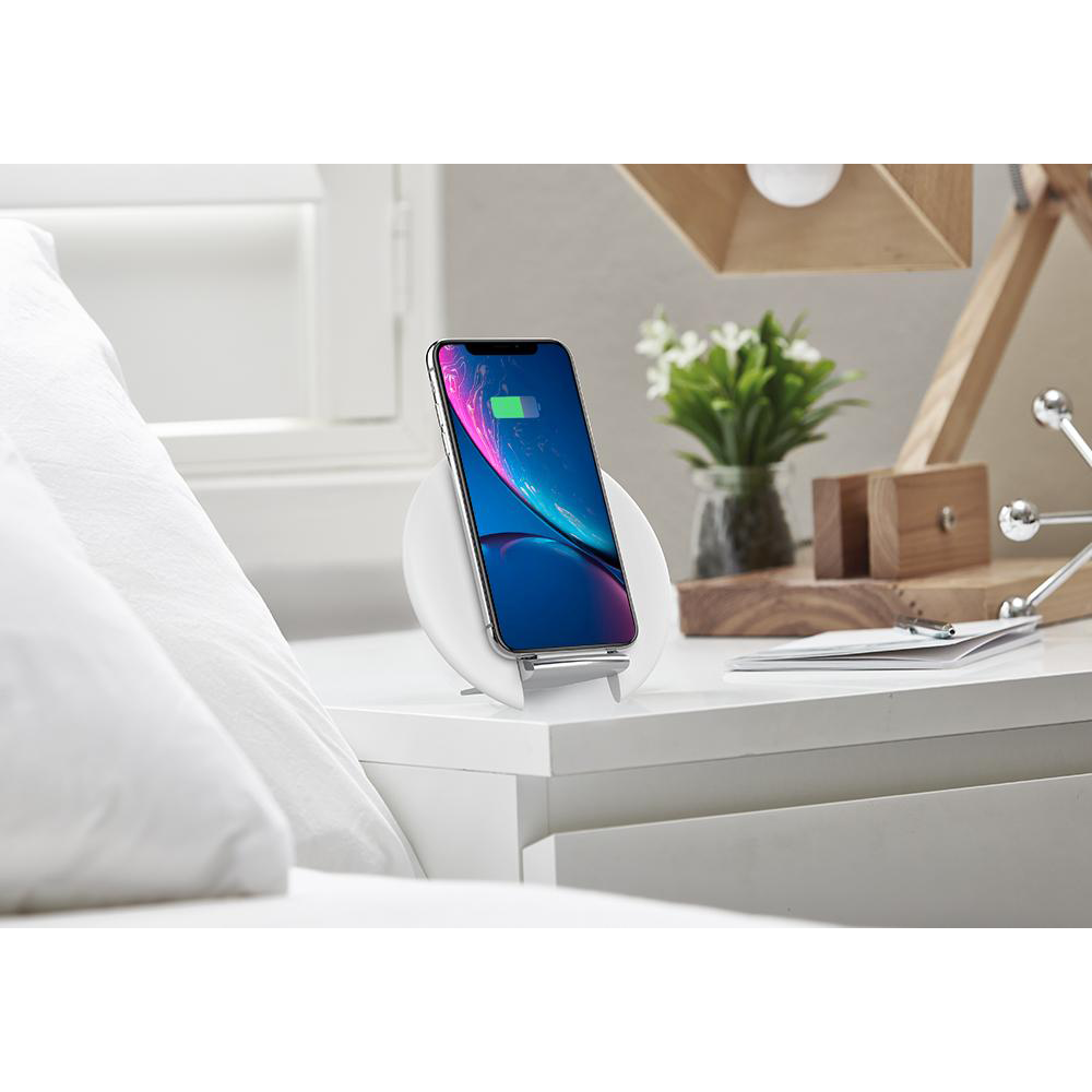 Cygnett CY2646WIRDE White Wireless Desk Charger