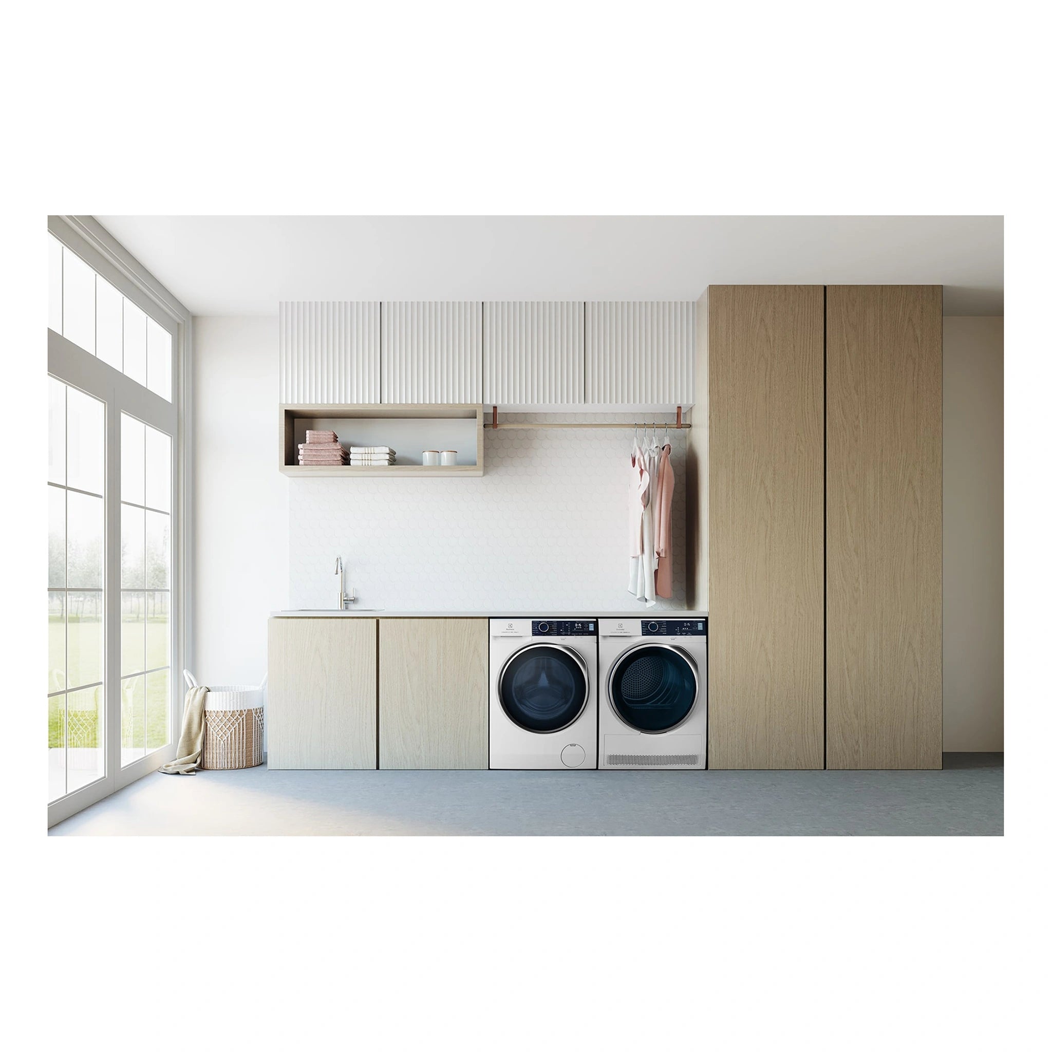 Electrolux 8kg White UltimateCare 500 Heat Pump Dryer EDH804U5WB, Lifestyle