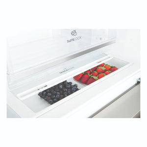 Electrolux 609L Ultimate Taste 900 French Door Fridge - Dark stainless steel EHE6899BA, Inside View