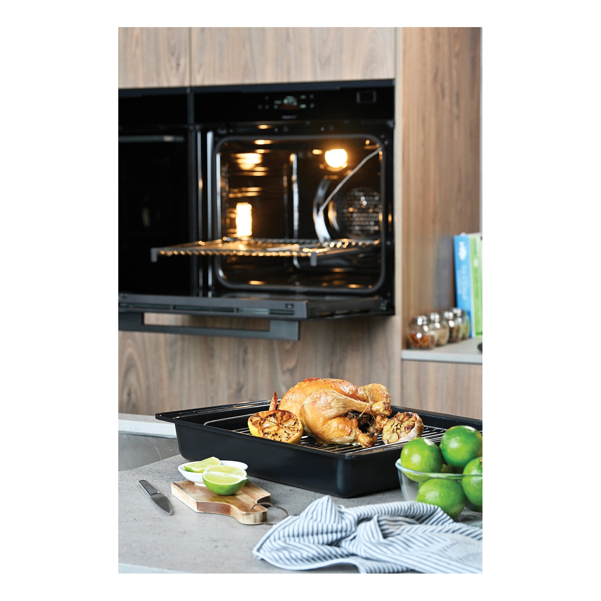 Electrolux 60cm Pyrolytic Dark Stainless Steel Oven with Steam EVEP619DSE, Feature 9