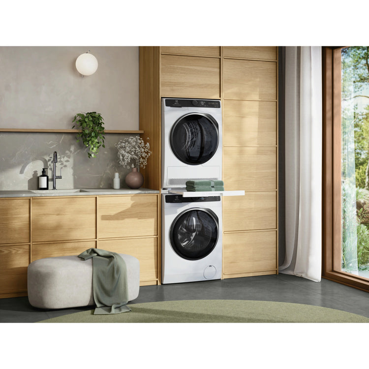 Electrolux 10kg UltimateCare 900 White Front Load Washing Machine EWF1042R9WCS, Life Style View