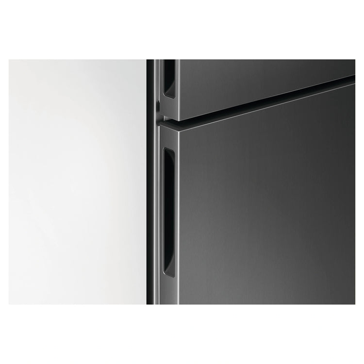 Fisher & Paykel 494L Series 5 Refrigerator Freezer RF522BRPB6, Handle View