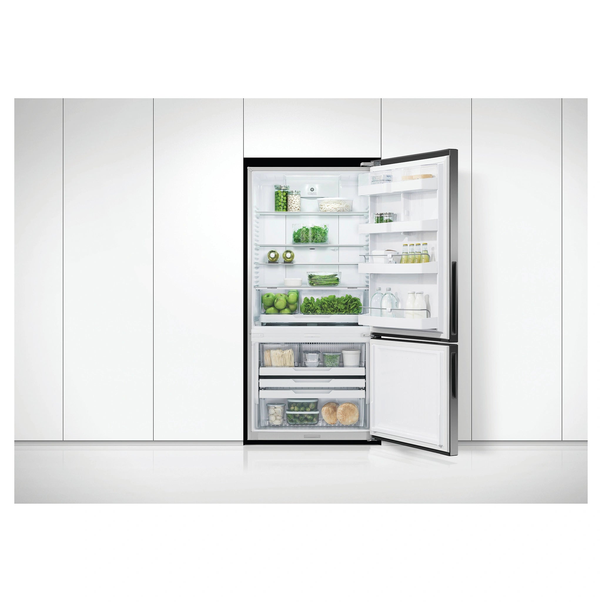 Fisher & Paykel RF522BRPB6 494L Series 5 Refrigerator Freezer