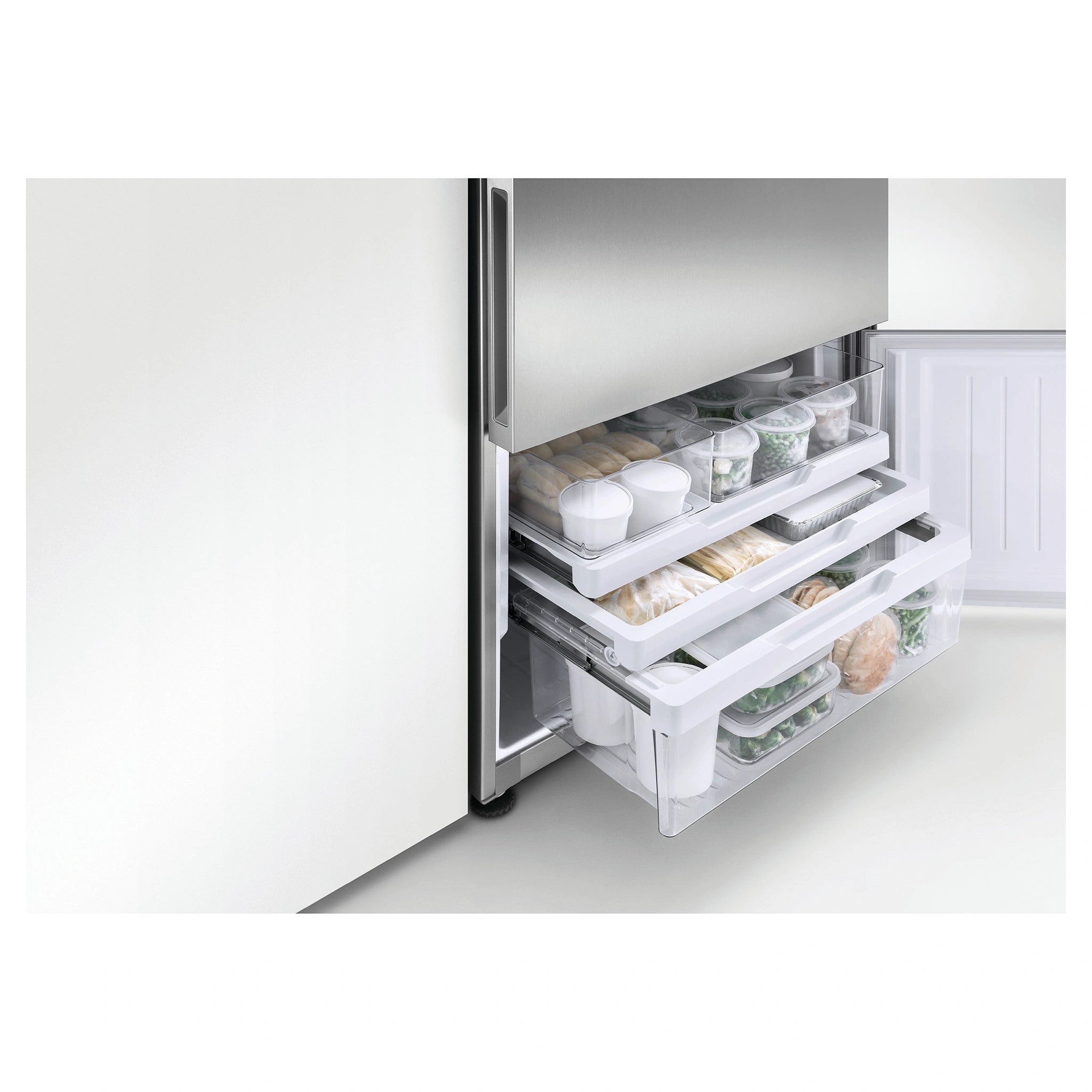 Fisher & Paykel 494L Series 5 Refrigerator Freezer RF522BRPX6, Drawers View