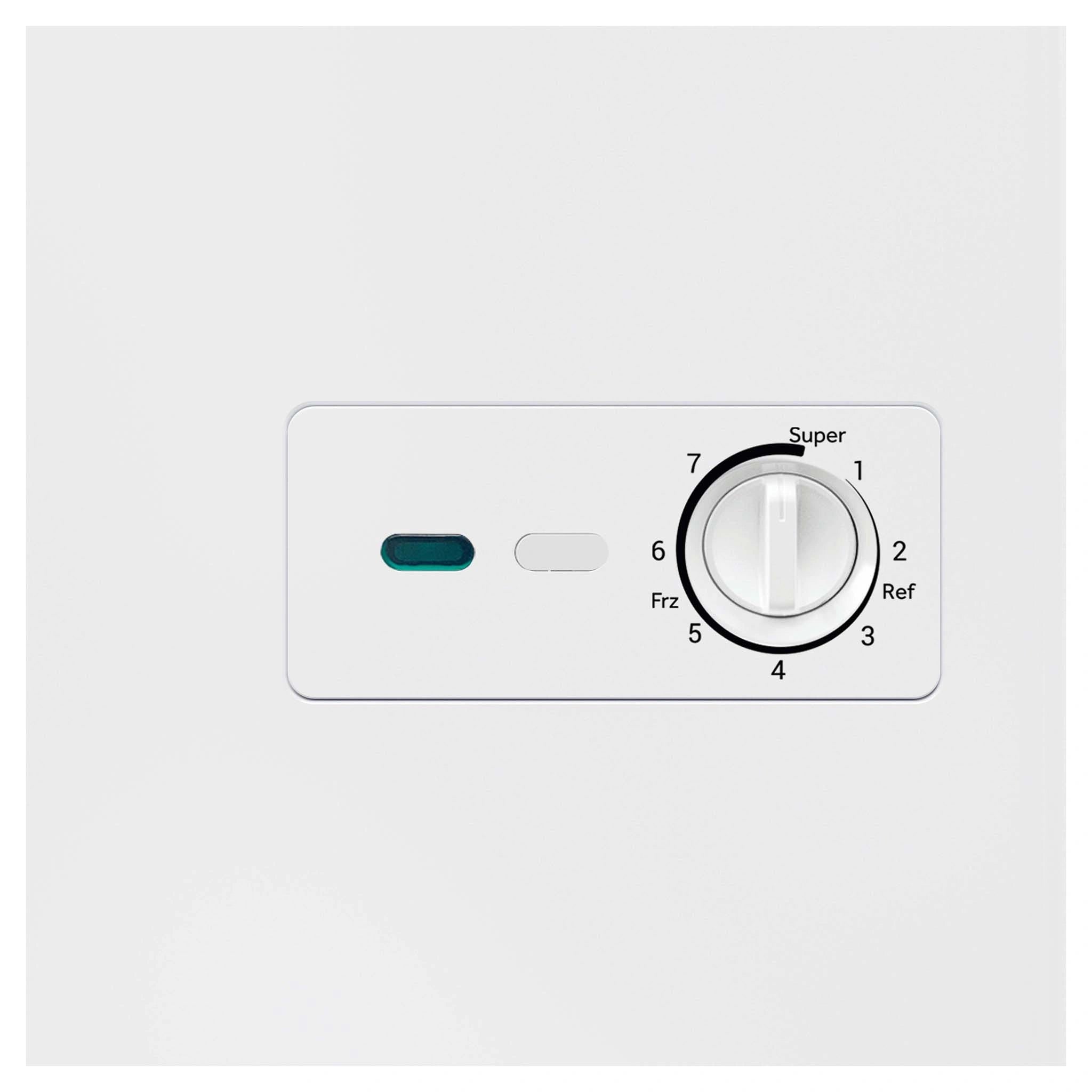 Haier 97L 300 Series White Hybrid Chest Freezer HCF97W, Controls View