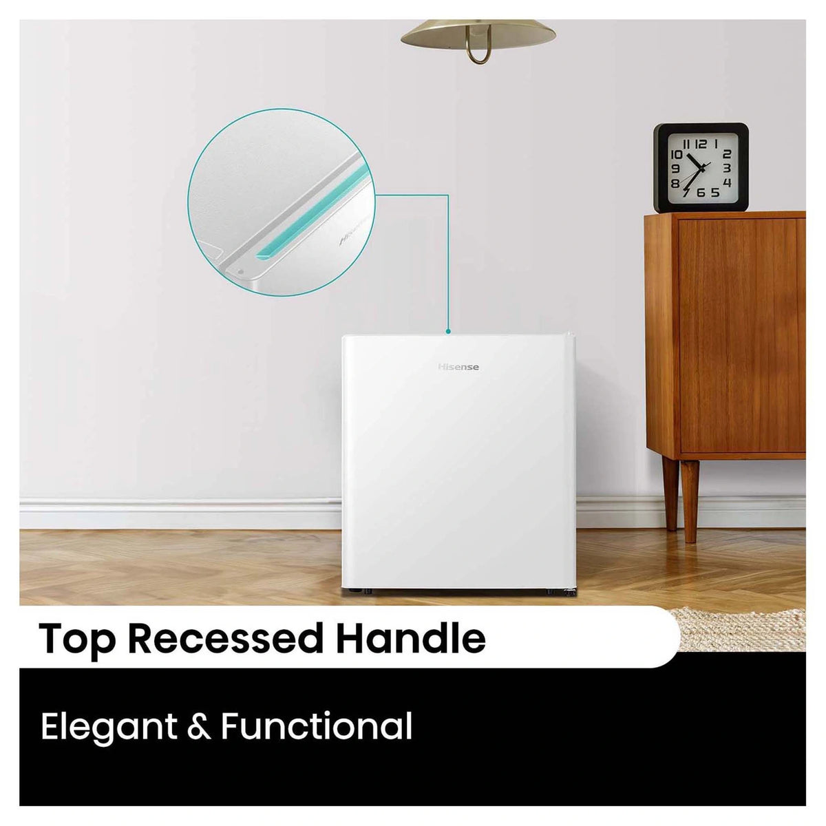 Hisense 45L White Bar Refrigerator HRBF46, Handle View