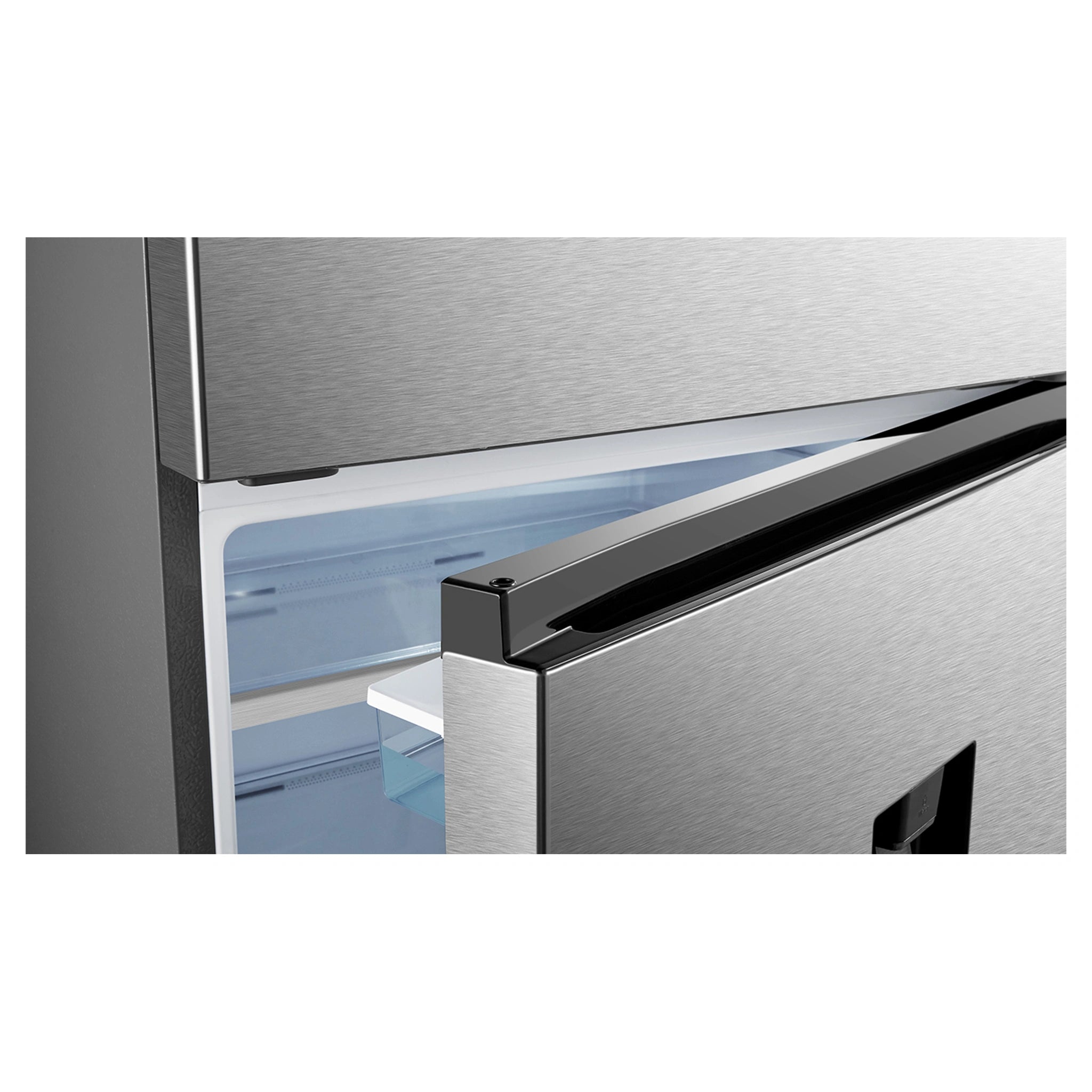 Hisense 496L Top Mount Fridge Stainless Steel HRTF496SW, Handle View
