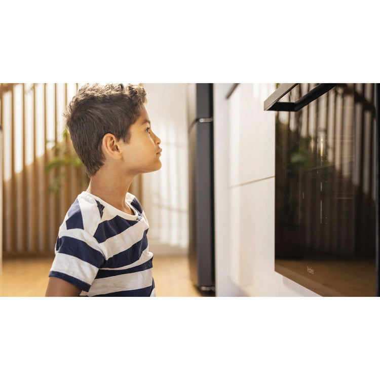 Haier 60cm Black Multi Function Oven HWO60S7MB4, Lifestyle View