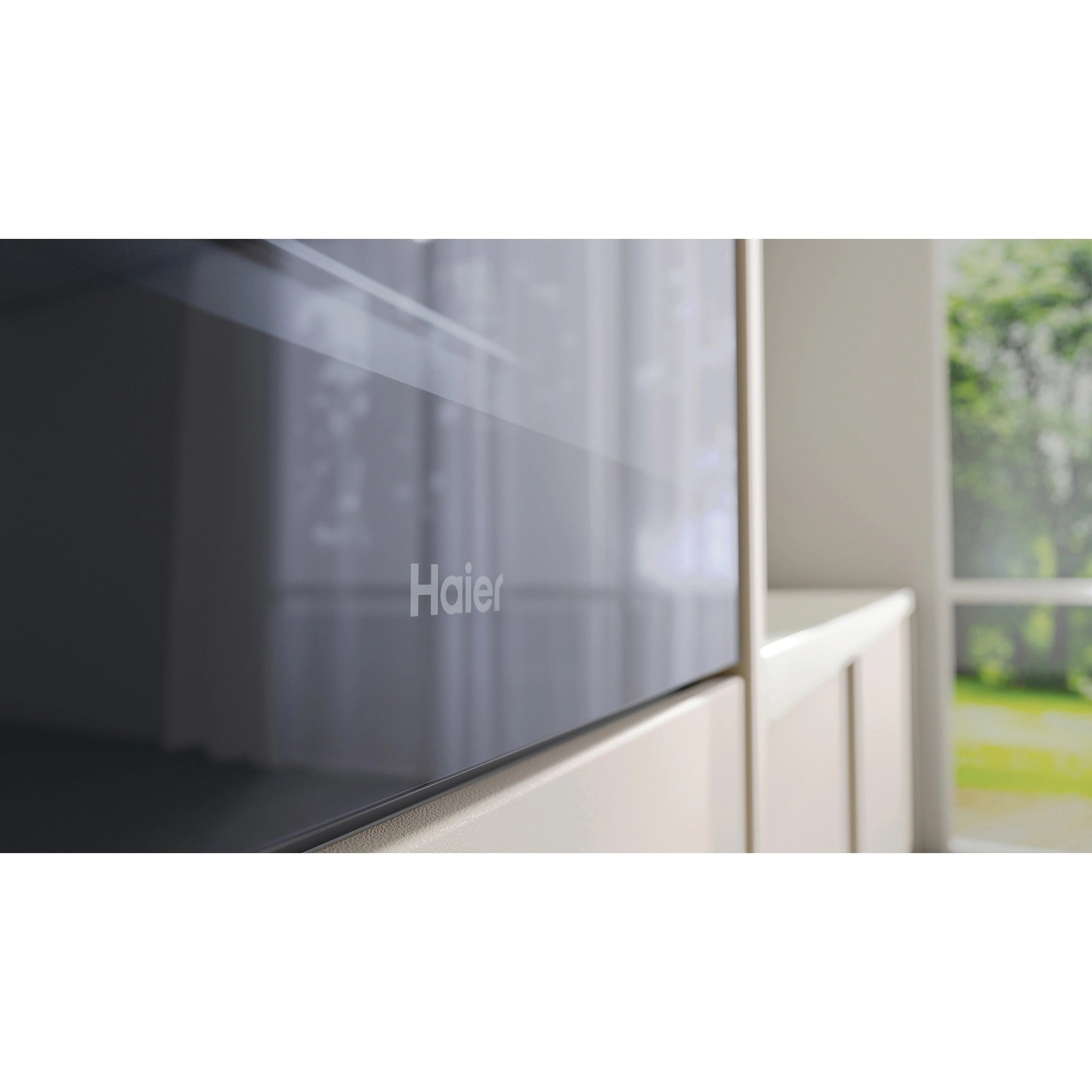 Haier HWO60S7MB5 60cm 300 Series 7 Function Built-in Convection Oven