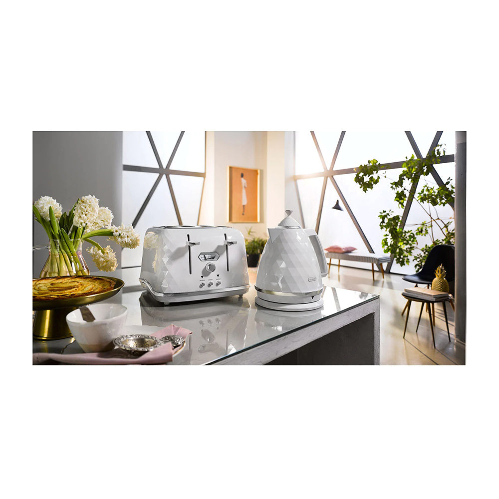 DeLonghi KBJX2001W Brillante Exclusive 1.7L White Electic Kettle