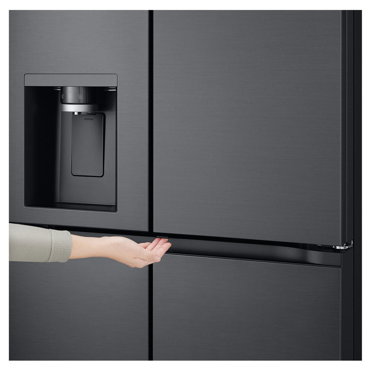 LG GFD700MBLC 638L French Door Refrigerator