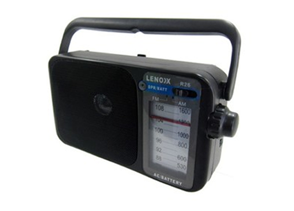 Lenoxx R26 AM/FM Mantle Radio
