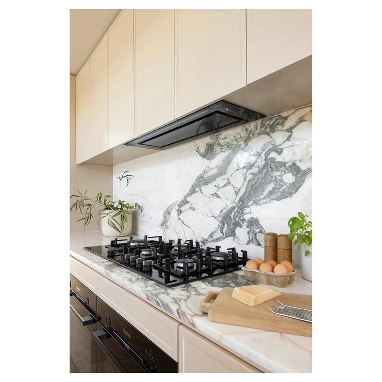 Schweigen Silent Black Glass Undermount Rangehood 900mm KLS9GLASSBLKSP, Lifestyle View 2
