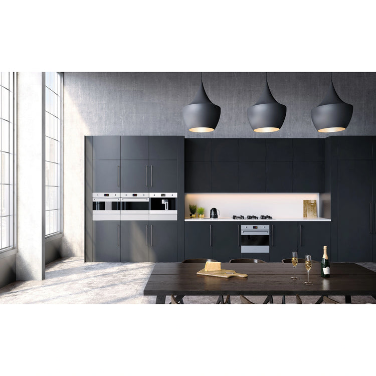 Smeg 60cm Classic Thermoseal Pyrolytic Built-In Oven SFPA6303TPX, Lifestyle View