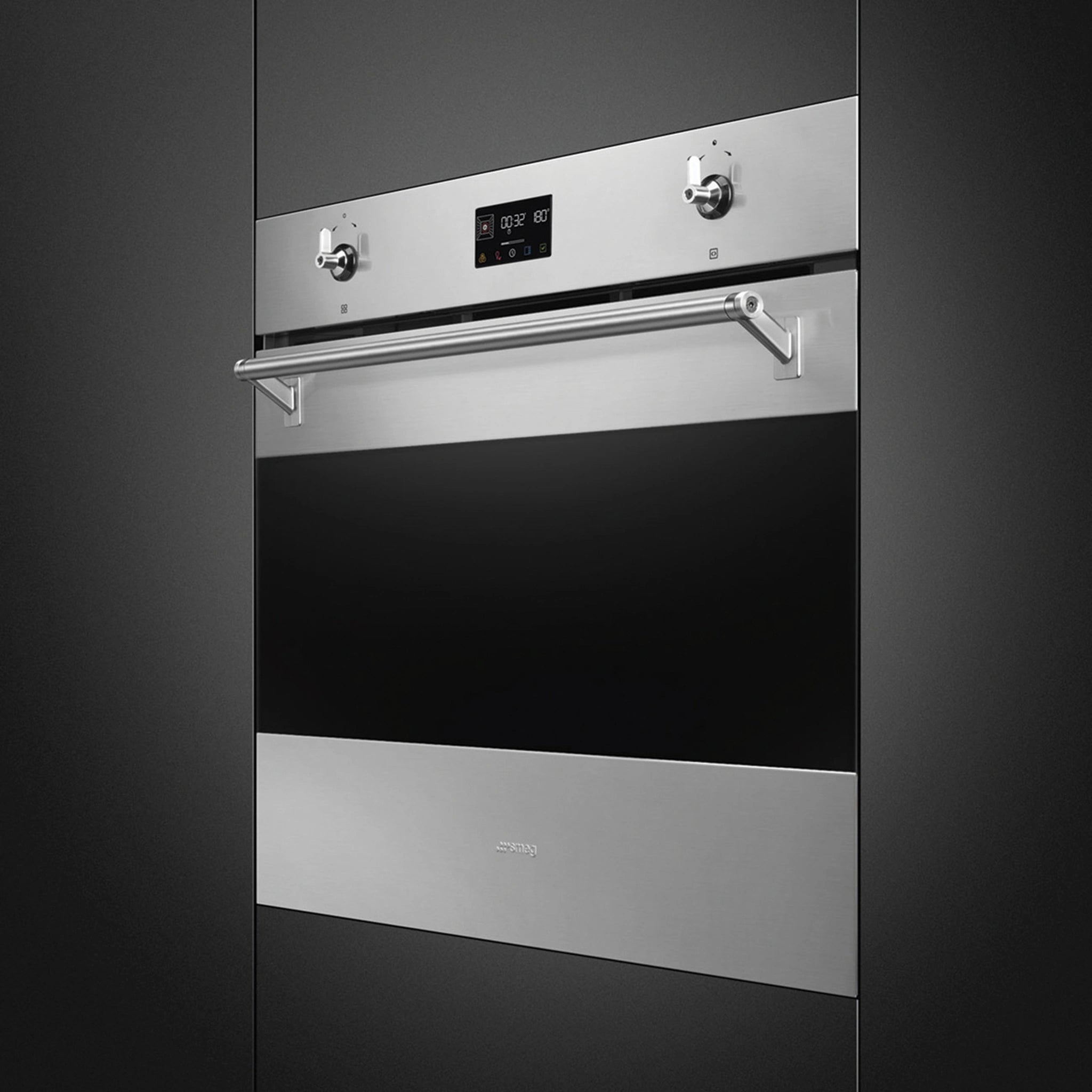 Smeg 76cm Classic Pyrolytic Oven with Single Point Probe SOPA3302TPX, Left View Door Closed