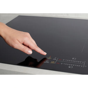 Westinghouse 90cm 4-Zone Induction Cooktop With Boil Protect WHI945BC, Control Pause View